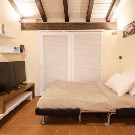 Ca' Di Leo, Private Terrace In Historical Center Apartman Bologna Kültér fotó