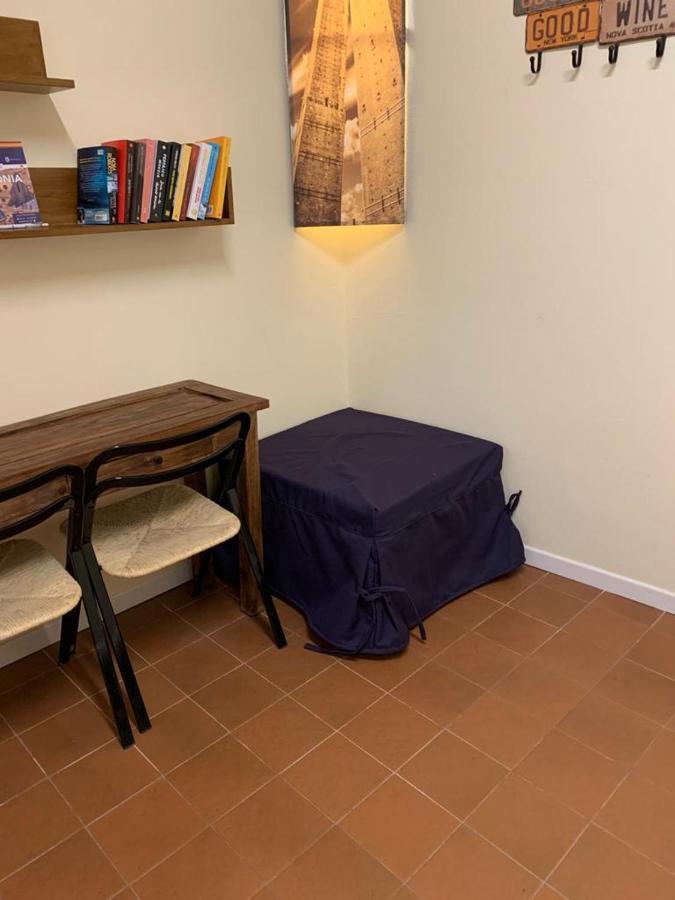 Ca' Di Leo, Private Terrace In Historical Center Apartman Bologna Kültér fotó