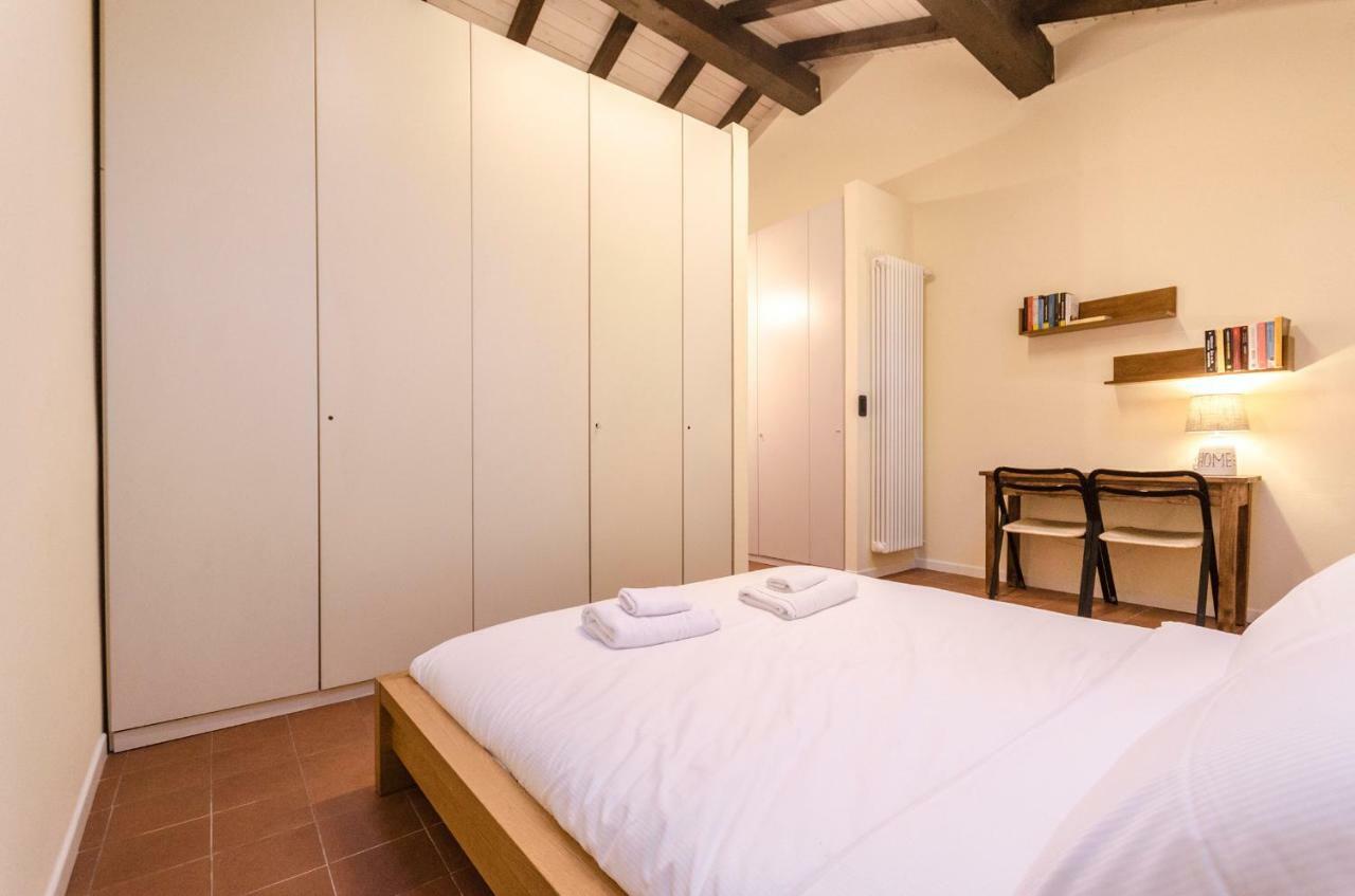 Ca' Di Leo, Private Terrace In Historical Center Apartman Bologna Kültér fotó