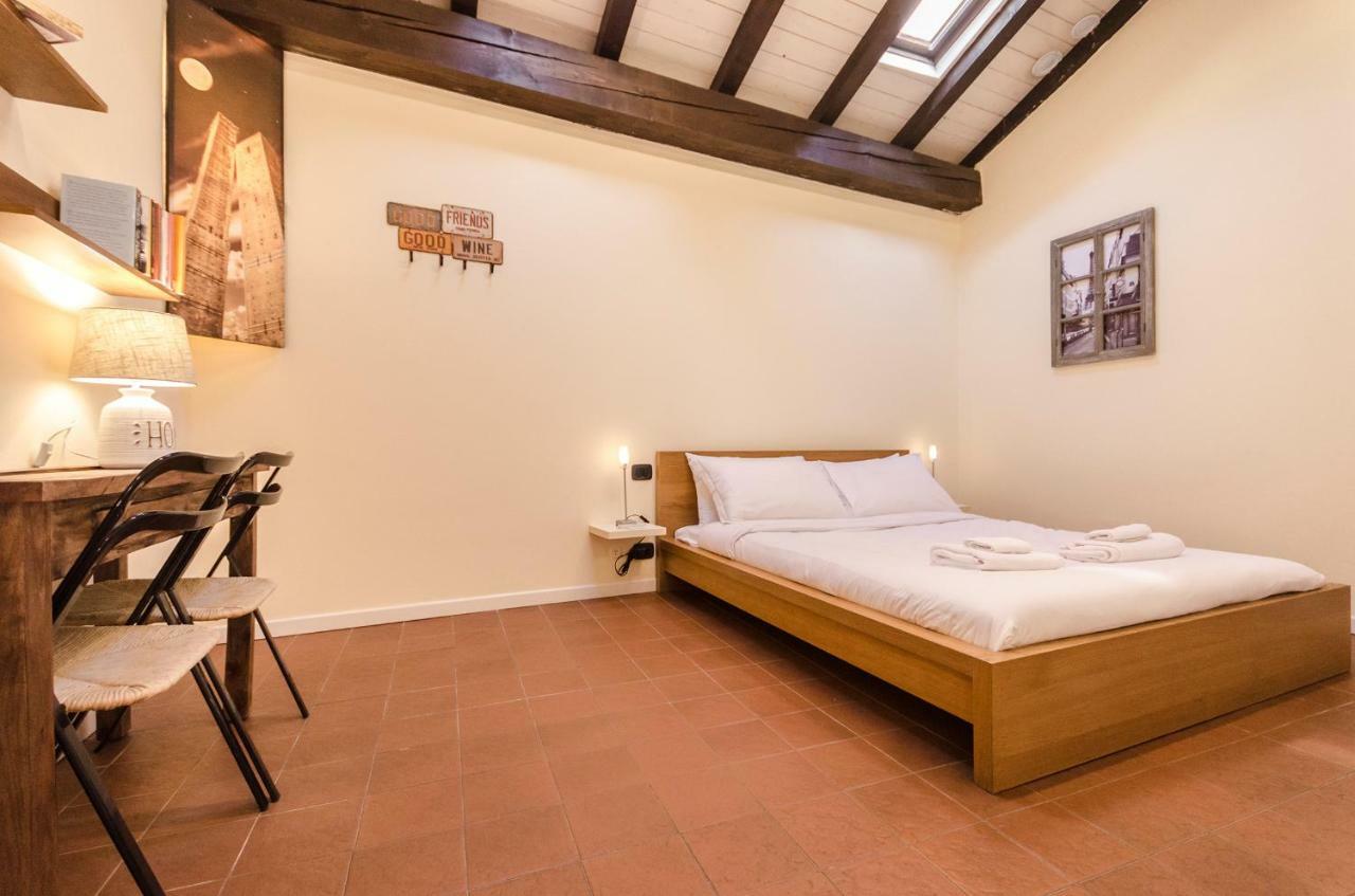 Ca' Di Leo, Private Terrace In Historical Center Apartman Bologna Kültér fotó
