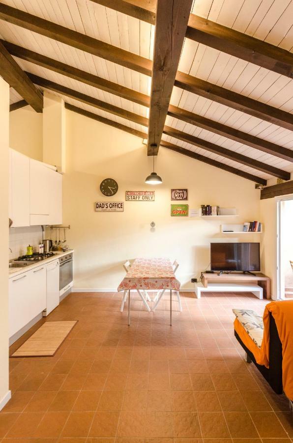Ca' Di Leo, Private Terrace In Historical Center Apartman Bologna Kültér fotó